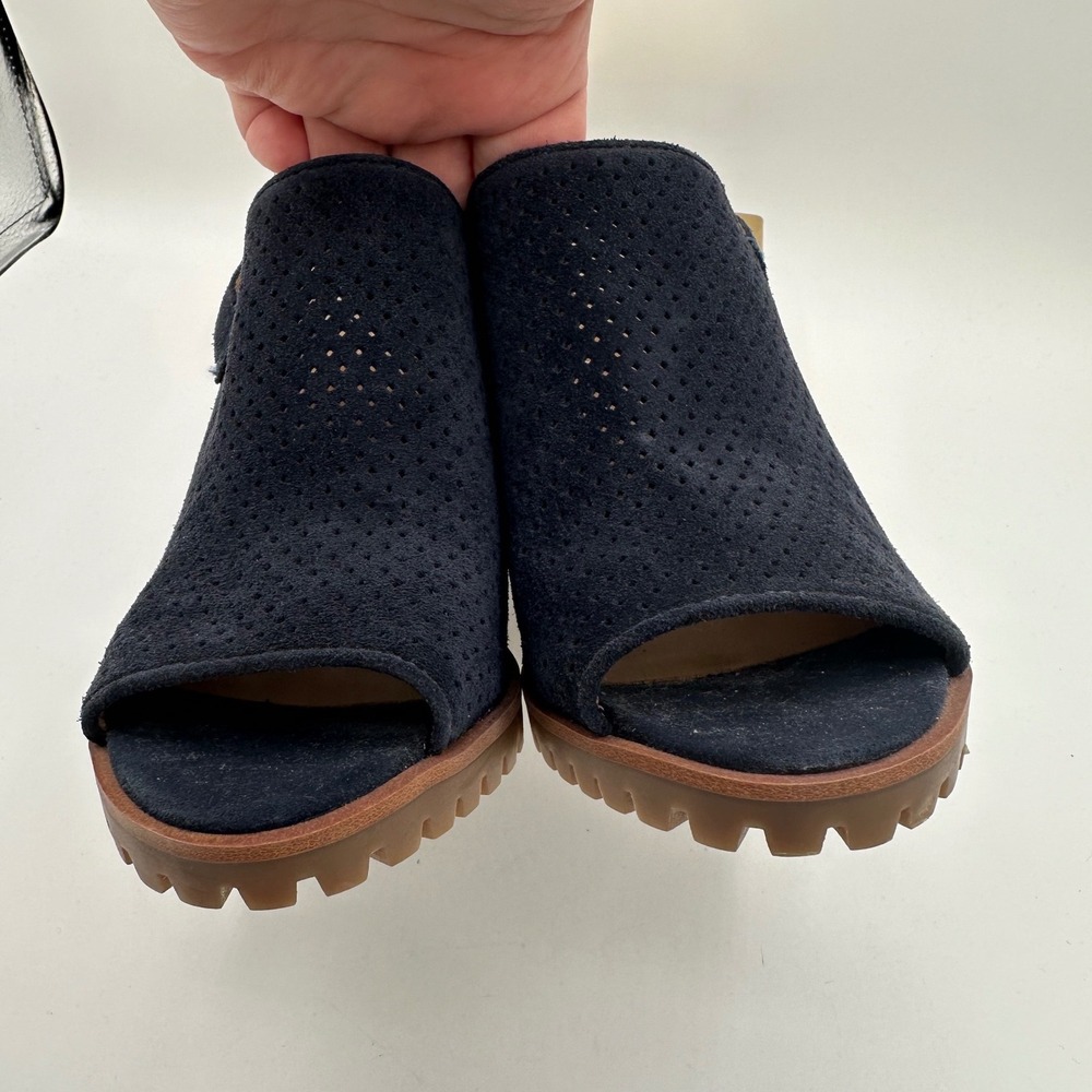 FRANCO SARTO Austin Navy Blue Suede Perforated Lug High Heel Slingback Sandals 7 - Picture 10 of 13